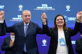 ak-partiye-gecen-koksaldan-chpye-sert-elestiri-chpde-dislandim-huzuru-ak-partide-buldum
