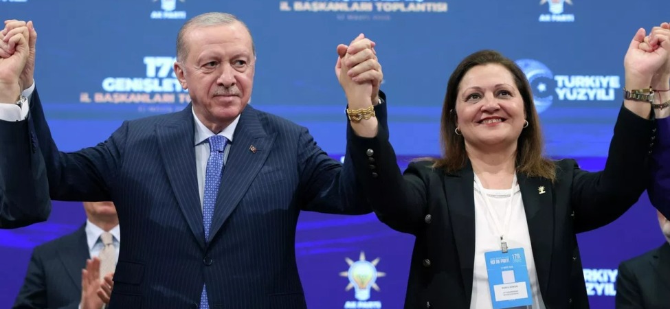 ak-partiye-gecen-koksaldan-chpye-sert-elestiri-chpde-dislandim-huzuru-ak-partide-buldum
