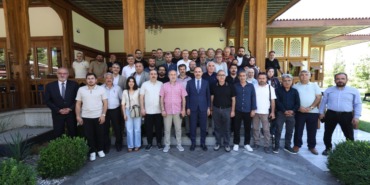 baskan-altay-cumhurbaskanimizin-izinde-biz-de-ulkemizi-temsil-etmek-icin-bir-yola-ciktik