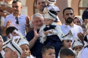 baskan-asgindan-corumlu-cocuklara-iki-buyuk-bayram-sunnet-soleni-ve-cocuk-senligi-coskusu-bir-arada