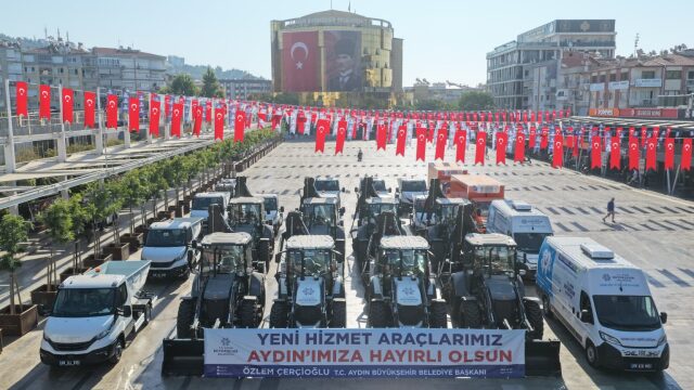 baskan-cercioglundan-sehre-90-milyonluk-hizmet-hamlesi-dev-filo-goreve-basliyor