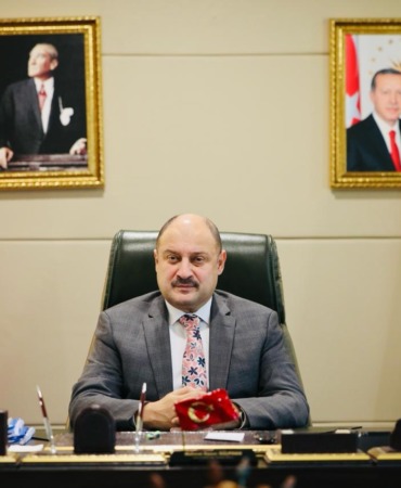 baskan-gulpinardan-15-temmuz-demokrasi-ve-milli-birlik-gunu-mesaji