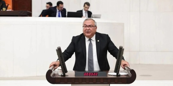 chpde-kaos-bitmiyor-aydinda-vekiller-birbirine-girdi-orgut-karisti