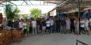 chpli-didim-belediyesine-protesto-esnaf-isyan-etti-kepenk-kapatti