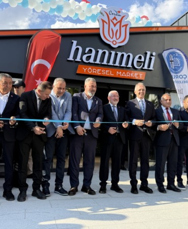 corumda-yerel-uretime-guclu-dokunus-baskan-asgin-hanimeli-yoresel-marketi-hizmete-acti