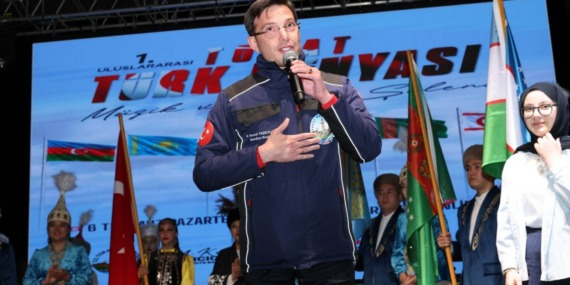 kardeslik-ruzgari-tokatta-esti-turk-dunyasi-1-uluslararasi-turk-dunyasi-muzik-ve-dans-soleninde-bulustu