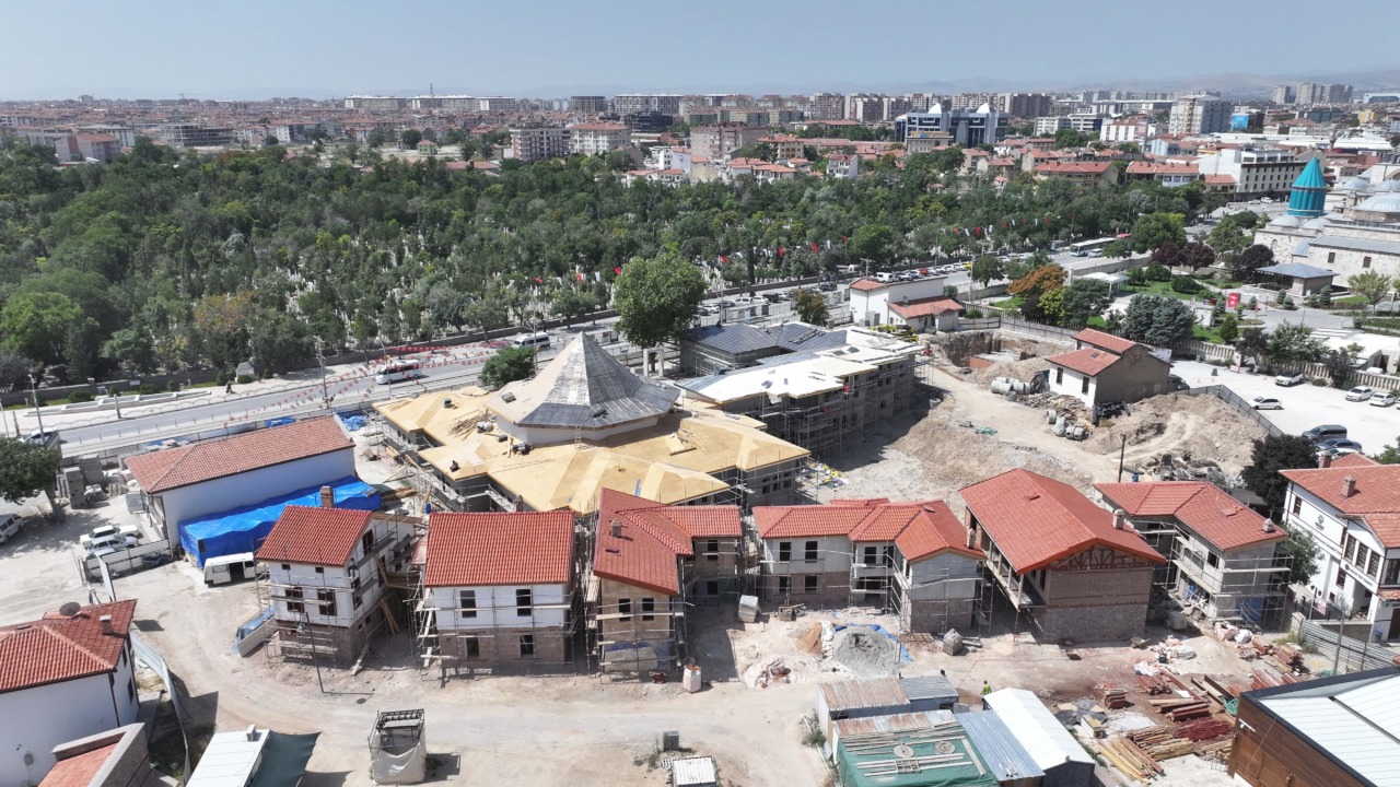 konyada-tarihi-ihya-hamlesi-buyuksehirden-manevi-mirasa-dev-yatirim