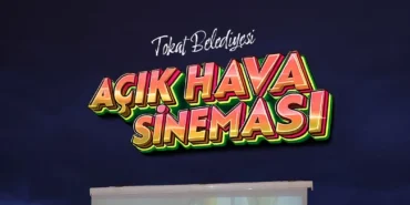 tokatta-yaz-aksamlari-bir-baska-guzel-acik-hava-sinema-keyfi-basladi