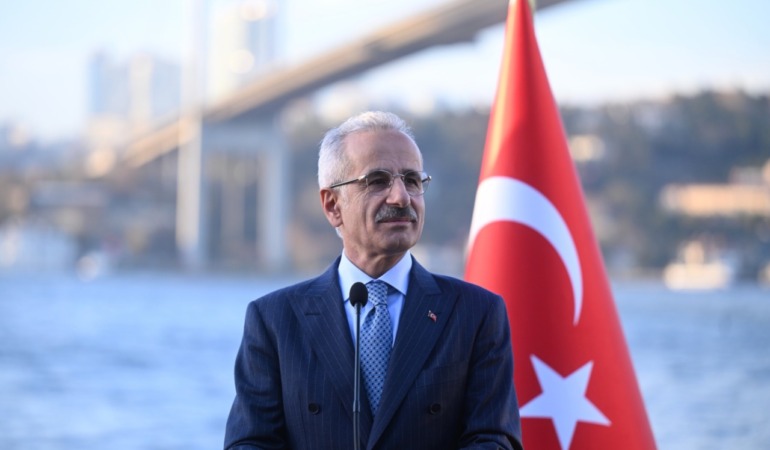 Ulaştırma Ve Altyapı Bakanı Abdulkadir Uraloğlu:  “20 Temmuz’da Sistemi Hizmete Alarak Kktc’nin Deniz Yetki Alanlarında Gemi Trafiğini Etkin Şekilde İzlemeye Başlayacağız”