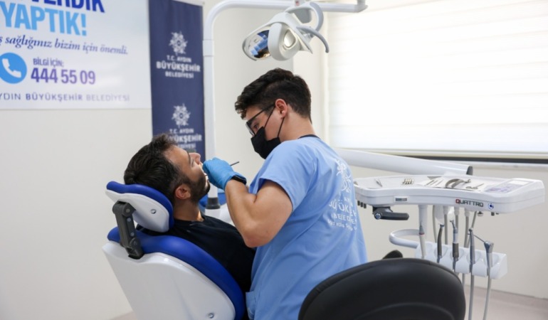 Başkan Çerçioğlu Altıncı Ağız ve Diş Sağlığı Polikliniği’ni Aydın’a Kazandırdı