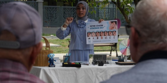 duzce-belediyesinden-unutulmaz-bulusma-alzheimer-hastalari-ve-aileleri-moral-depoladi