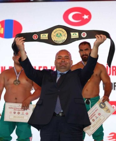keciorende-ata-sporu-soleni-karakucak-guresi-dunya-sampiyonasi-baglumda-gerceklesti