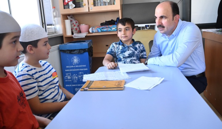 Konya Büyükşehir Belediyesi’nden Gençliğe Tam Destek: Başkan Altay Halit Eroğlu Kur’an Kursu’nda
