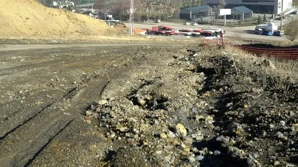 AK Parti döneminde yüzde 80’i tamamlanan yol Mansur Yavaş tarafından atıl bırakıldı! 7 yıldır bitirilemeyen bulvar