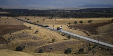 kayseride-kirsal-ulasim-konforu-artiyor-15-kilometrelik-aks-bastan-sona-yenileniyor