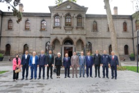 kayseride-ortak-akil-vurgusu-kent-konseyinin-yeni-yonetimi-buyuksehirde