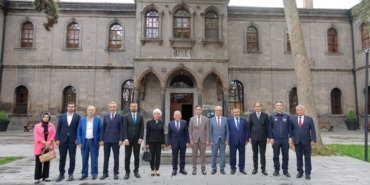 kayseride-ortak-akil-vurgusu-kent-konseyinin-yeni-yonetimi-buyuksehirde