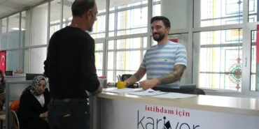 kecioren-belediyesi-kariyer-ofisi-82-kisiyi-daha-yeni-isine-kavusturdu