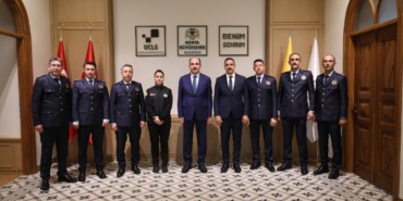 konya-itfaiye-teskilati-heyeti-itfaiye-haftasi-vesilesiyle-baskan-altayi-ziyaret-etti