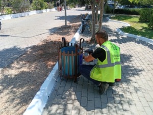 kusadasinin-yesil-alan-ve-parklari-baskan-cercioglunun-calismalari-ile-yenileniyor