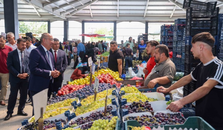 Meram’da Dönüşüm Devam Ediyor: Uzunharmanlar Pazarı Modern Görünümüne Kavuştu