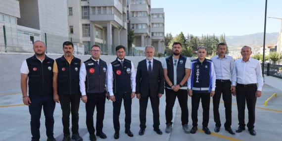tokatta-sehir-ici-trafige-rahat-nefes-200-araclik-yeni-otopark-hizmete-acildi