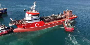 ulastirma-ve-altyapi-bakani-abdulkadir-uraloglu-yerli-dizaynimizla-turk-tersanelerinde-ilk-kez-emici-ozellikli-tarama-gemisi-insa-ettik