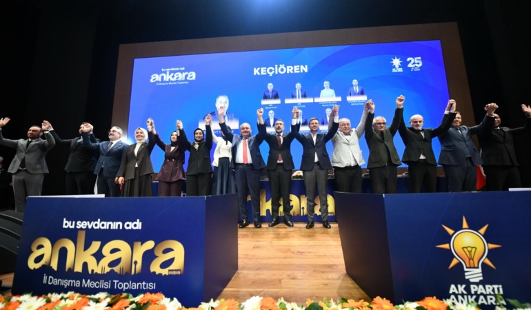 AK Parti’ye Katılan Belediye Başkanlarından Gövde Gösterisi: “2029’da Rekorla Geliyoruz”
