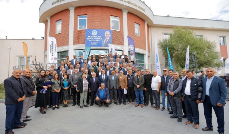 Başkan Büyükkılıç’tan Develi Çıkarması: Muhtarlarla Buluştu, Yatırımları İnceledi