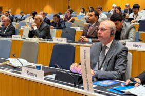 baskan-pekyatirmaci-selcuklunun-surdurulebilir-gelecek-vizyonunu-bm-belediye-baskanlari-forumunda-anlatti