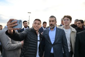 hakan-han-ozcan-ve-uraloglu-golbasinda-genclerle-bulustu