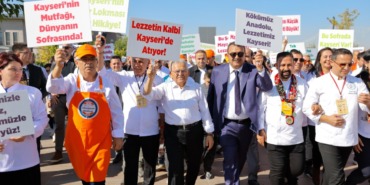 kayseri-mutfagi-dunya-sahnesinde-4-gunluk-dev-gastronomi-festivali-kapilarini-acti