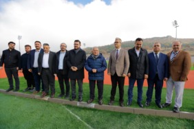 kayseride-spora-dev-yatirim-erciyes-yuksek-irtifa-kamp-merkezi-uluslararasi-atletizm-pistine-kavustu