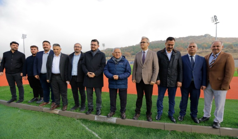 Kayseri’de Spora Dev Yatırım: Erciyes Yüksek İrtifa Kamp Merkezi Uluslararası Atletizm Pistine Kavuştu