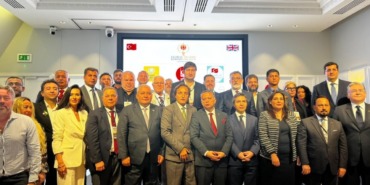 kecioren-belediye-baskani-dr-mesut-ozarslana-kuresel-hizmet-odulu
