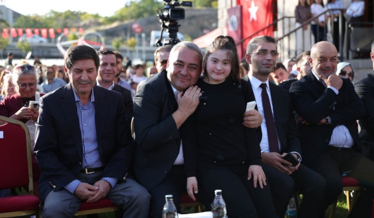 Keçiören Belediyesinden 350 Aileye Ücretsiz Özel Gereksinim Danışmanlığı