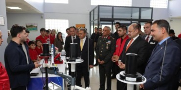 sanliurfada-teknoloji-ve-gelecek-vurgusu-buyuksehirden-genclerin-bilim-yolculuguna-tam-destek